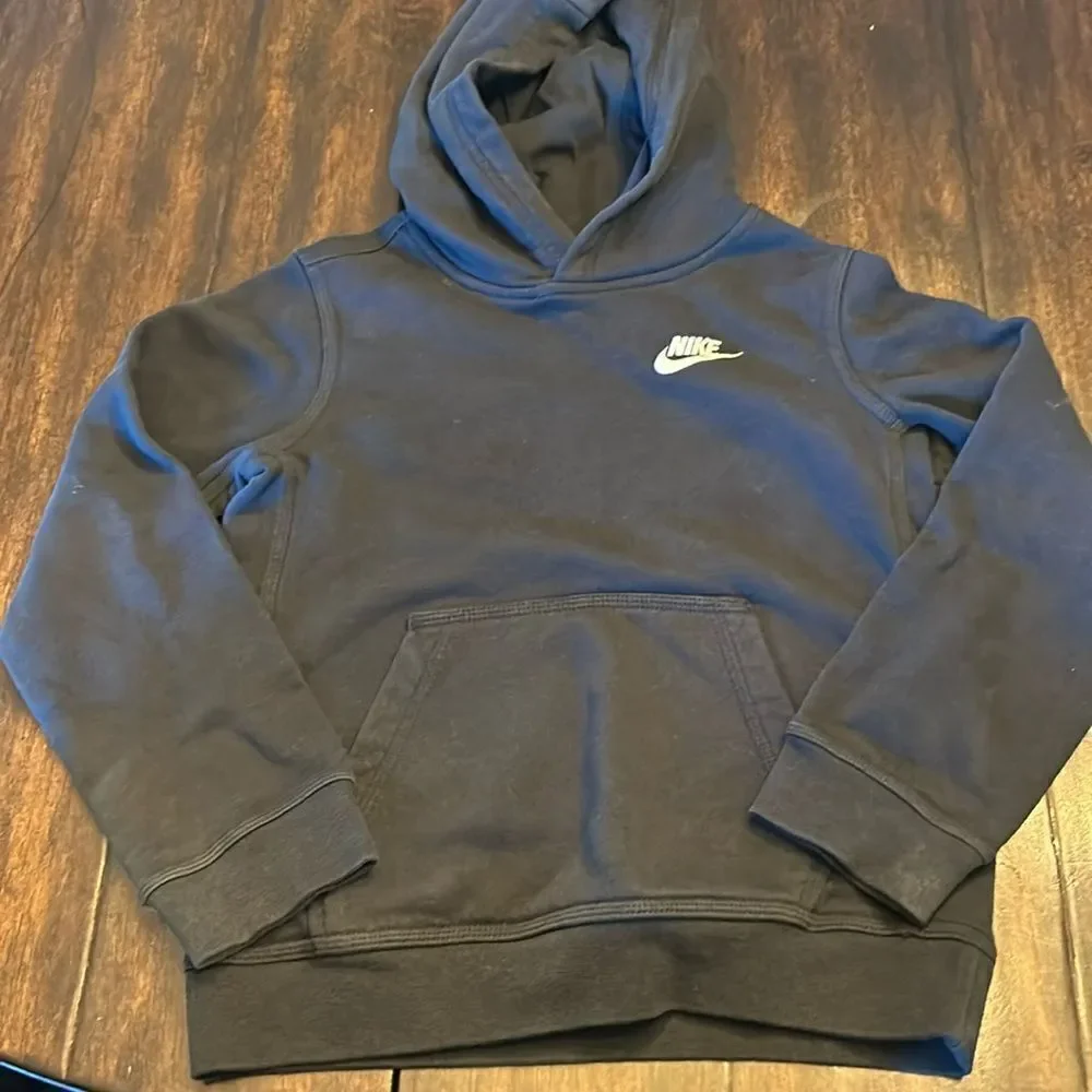 Used Nike Boys Hoodie - Black Small